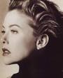 Ur. Annette Bening